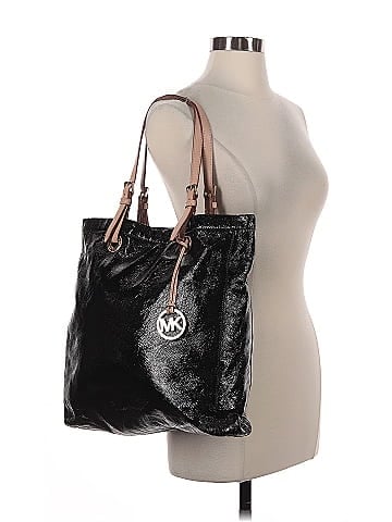 MICHAEL Michael Kors Leather Shoulder Bag (view 2)