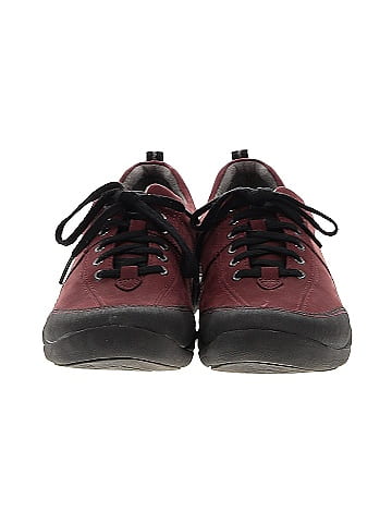 Clarks x Zara Sneakers (view 2)