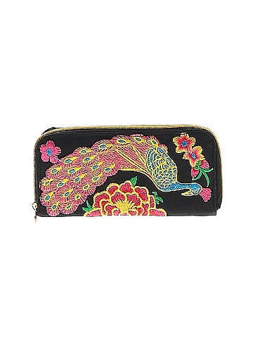 Unbranded Wallet (view 1)