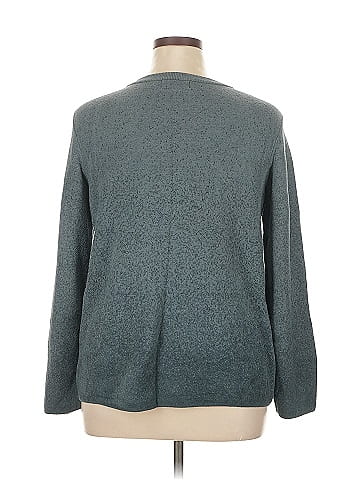 Barefoot Dreams Pullover Sweater (view 2)