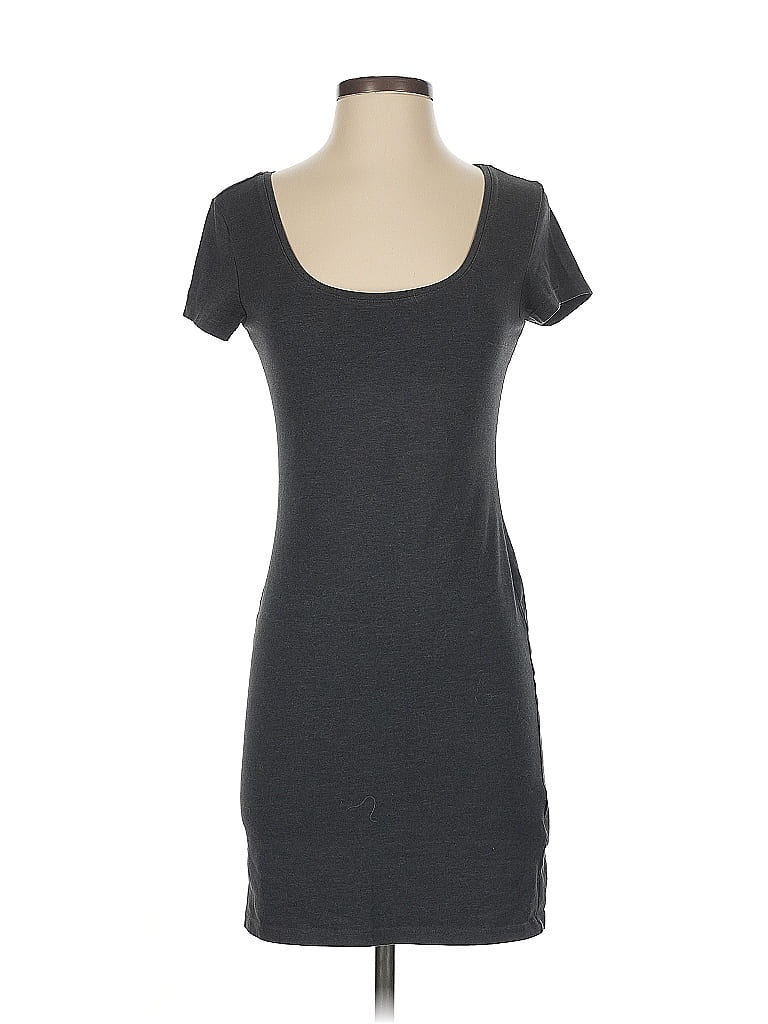 Pre-owned H&m Casual Dress In Gray