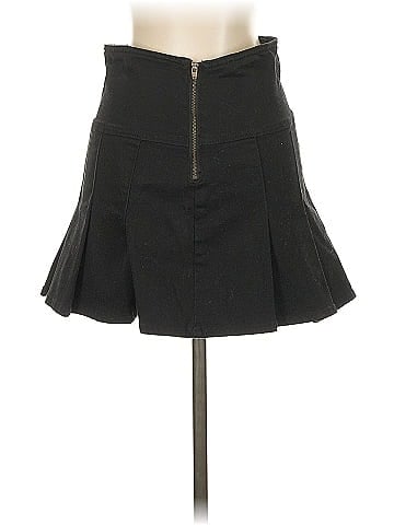 Kendall & Kylie Casual Skirt (view 2)