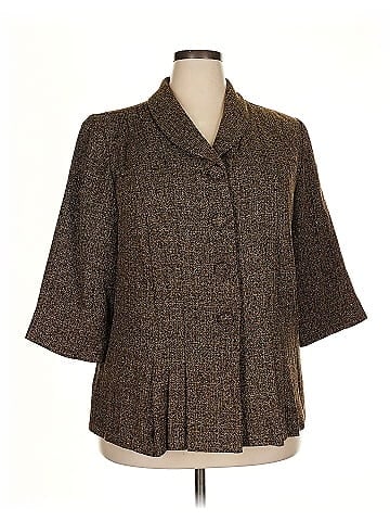 Danny & Nicole Coat (view 1)