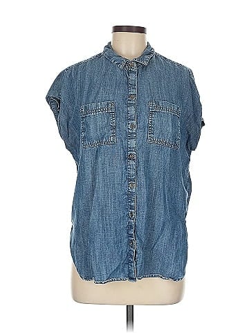 Natural Reflections Sleeveless Button-Down Shirt (view 1)