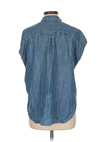 Natural Reflections Sleeveless Button-Down Shirt (view 2)