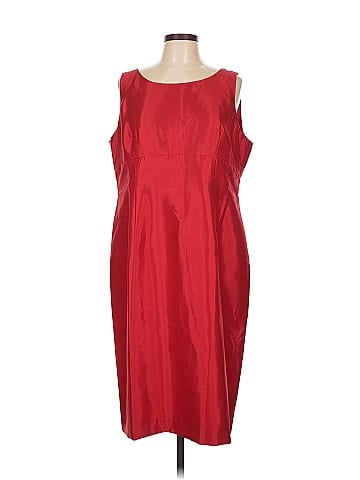 Le Suit Cocktail Dress (view 1)