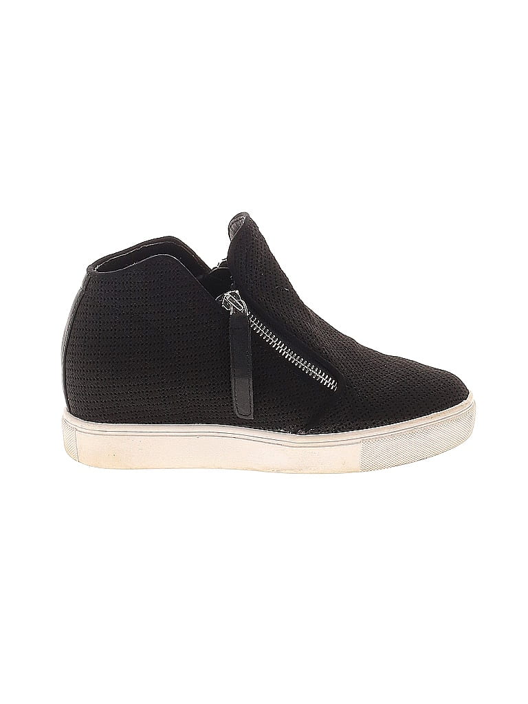 Pre-owned Steve Madden Sneakers In Black