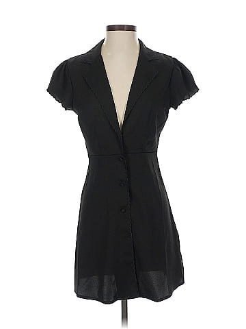 Urban Outfitters Casual Dress (view 1)