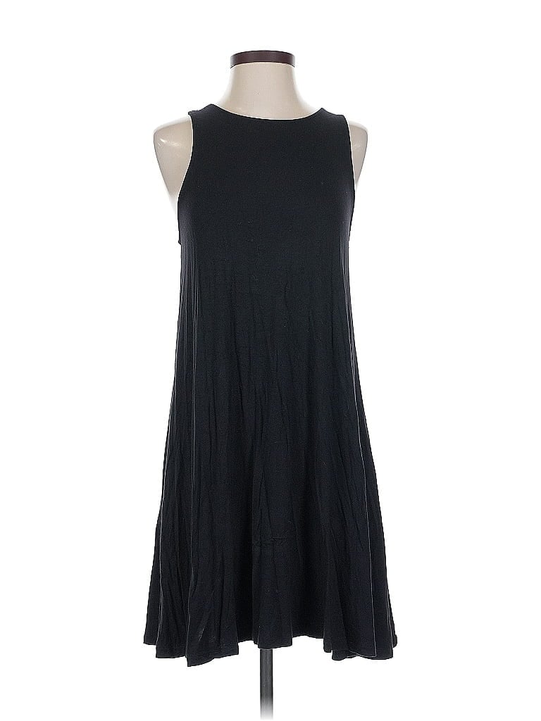 Pre-owned Old Navy Casual Dress In Black