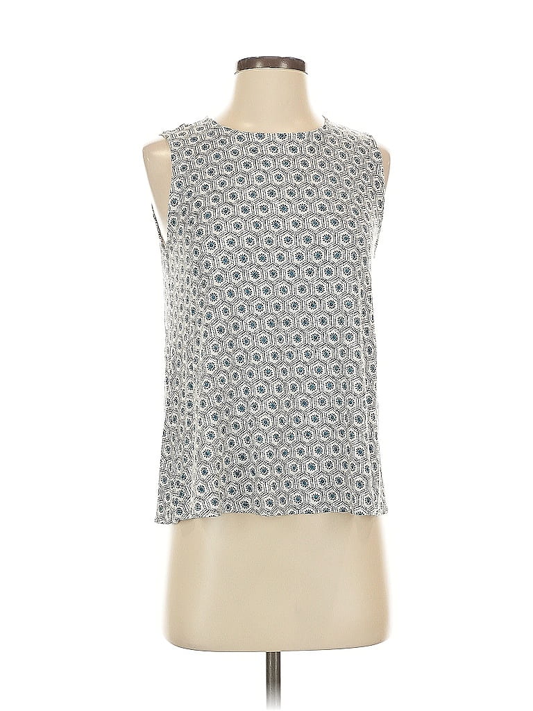 Click to view more detailed imagery on our partner's website Pre-owned Jjill Sleeveless Blouse In Silver