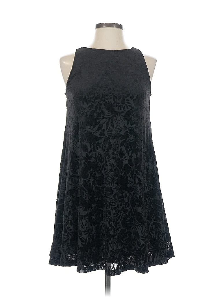 Pre-owned Old Navy Cocktail Dress In Black