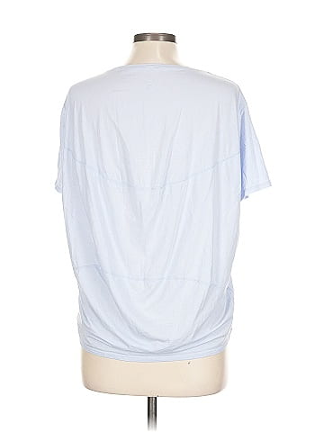 Lululemon Athletica Short Sleeve T-Shirt (view 2)