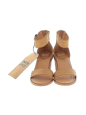frye & co. Heels (view 2)