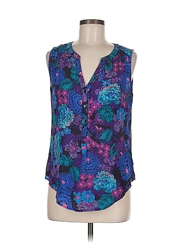41Hawthorn Sleeveless Blouse (view 1)
