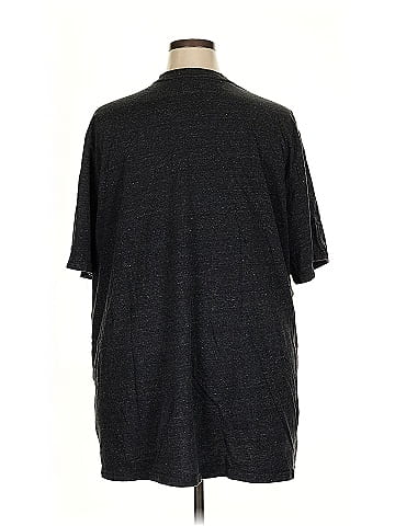 Amazon Essentials Short Sleeve T-Shirt (view 2)