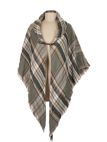 Modena Poncho (view 1)