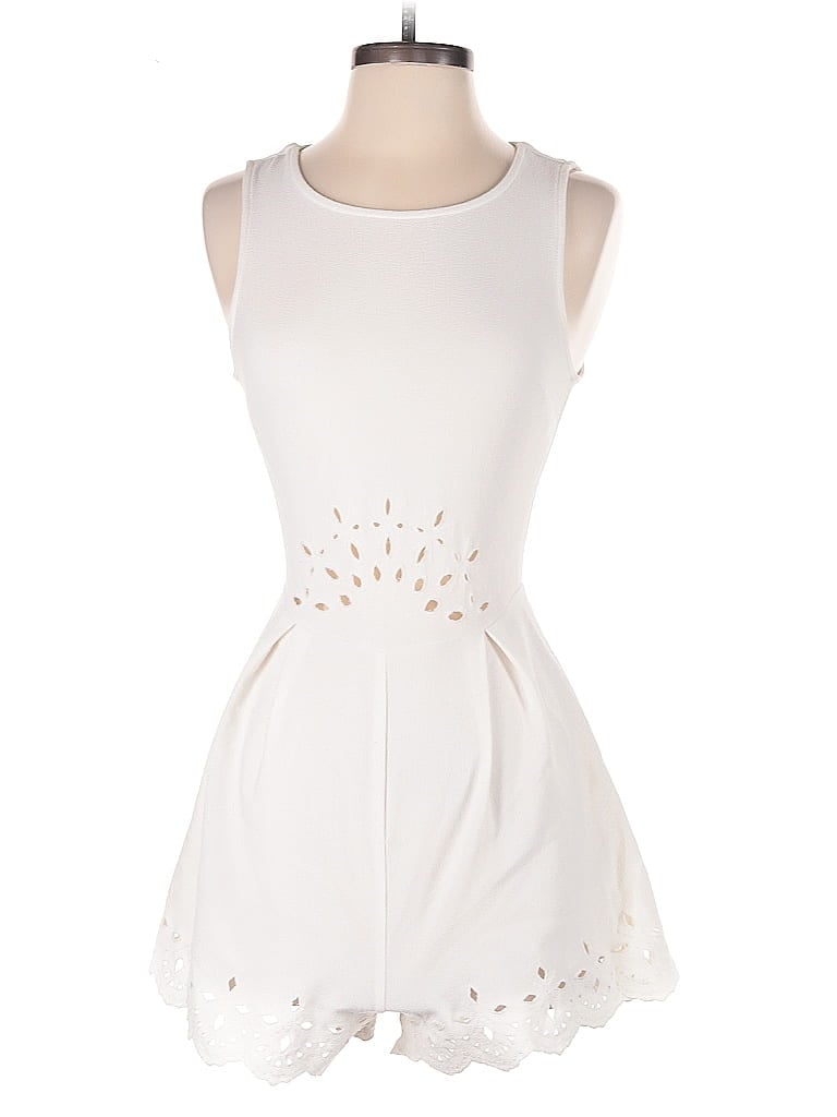 Pre-owned Topshop Romper In White