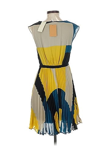 Max and Cleo Casual Dress (view 2)