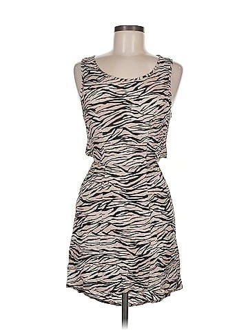 Vans Casual Dress (view 1)