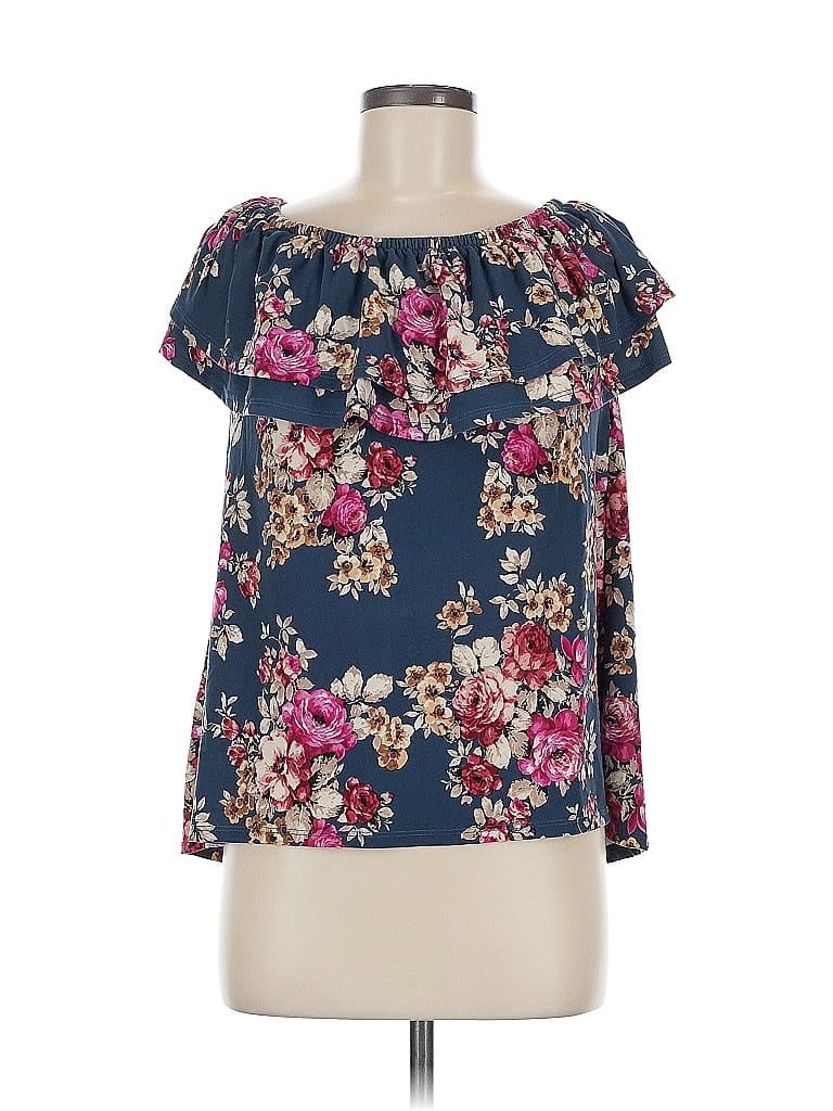 Click to view more detailed imagery on our partner's website Pre-owned White Birch Short Sleeve Blouse In Blue