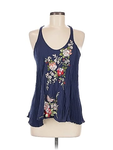 Tiny Sleeveless Blouse (view 1)