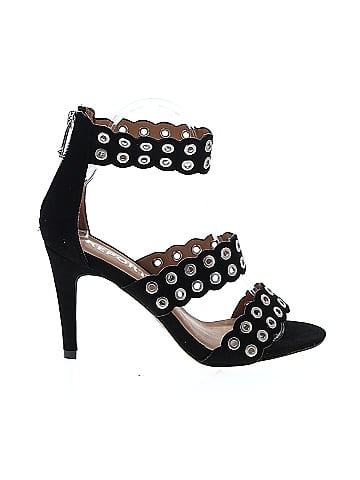 REPORT Heels (view 1)