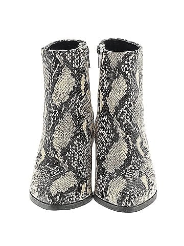 Madden Girl Ankle Boots (view 2)