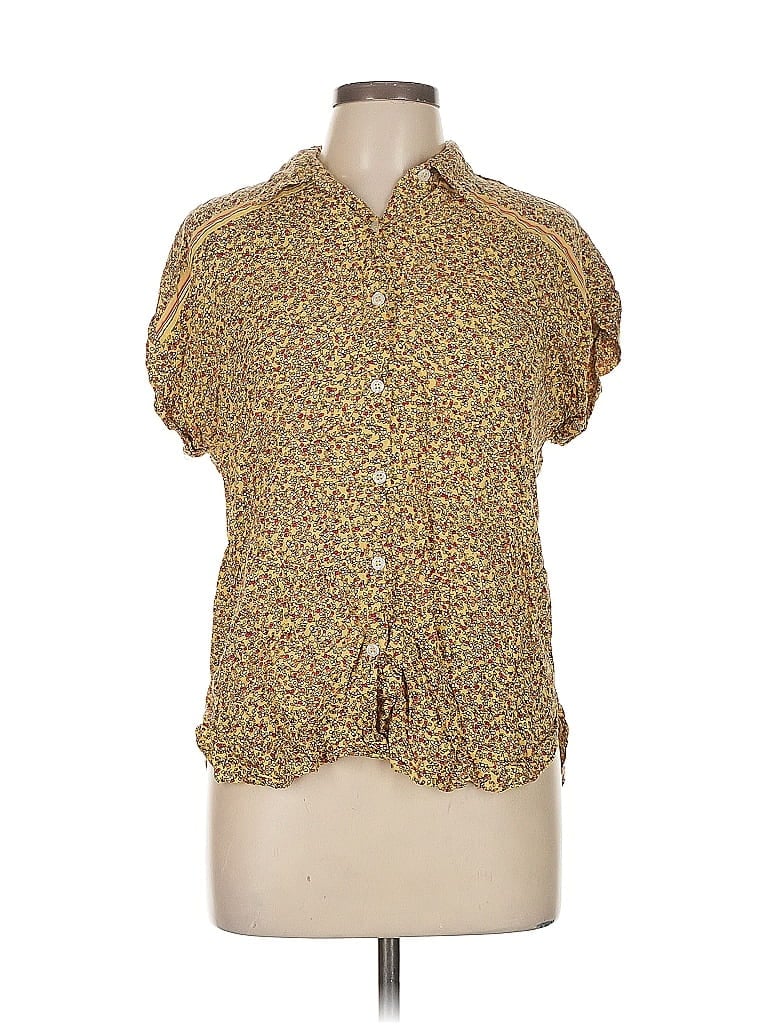 Pre-owned Max Studio Short Sleeve Blouse In Gold