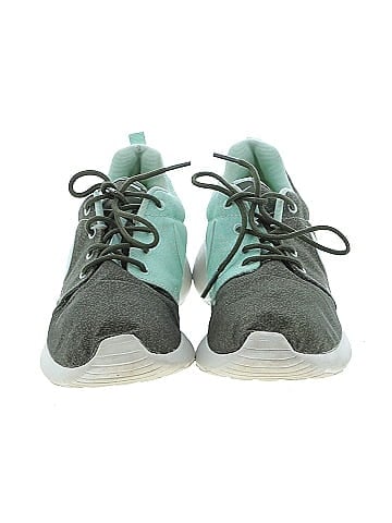 Nike Sneakers (view 2)