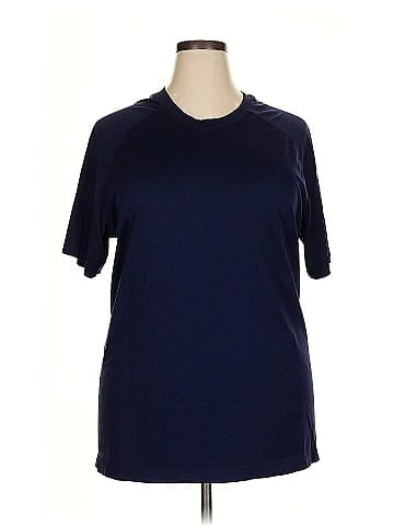 Fabletics Short Sleeve T-Shirt (view 1)