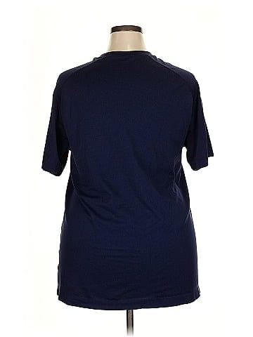 Fabletics Short Sleeve T-Shirt (view 2)