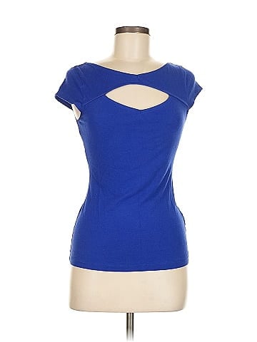 Guess Sleeveless T-Shirt (view 1)