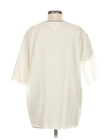 Theory Short Sleeve T-Shirt (view 2)