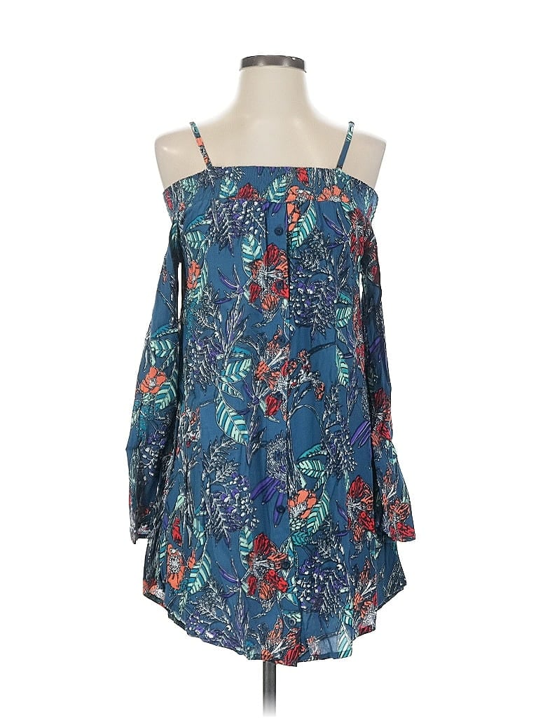Click to view more detailed imagery on our partner's website Pre-owned Aila Blue Casual Dress In Blue