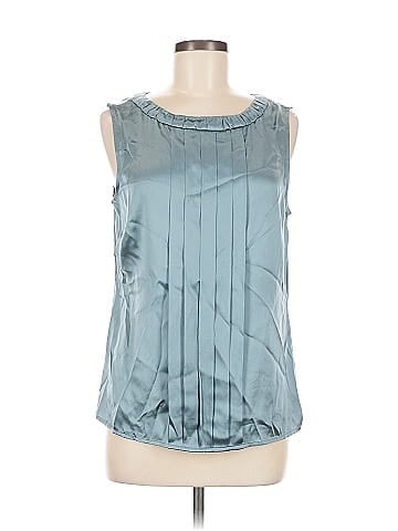 Classiques Entier Sleeveless Silk Top (view 1)