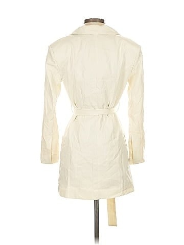 PrettyLittleThing Trenchcoat (view 2)