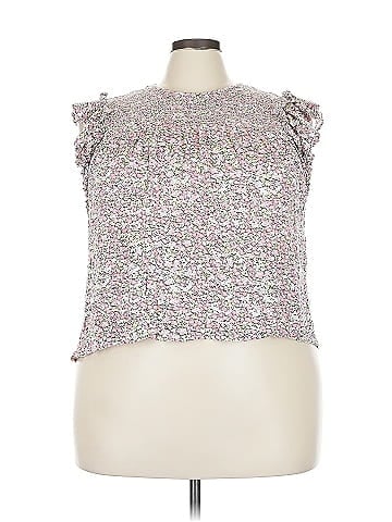 Scoop Sleeveless T-Shirt (view 1)