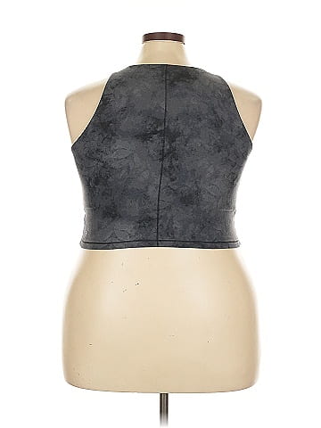 Active by Old Navy Tank Top (view 2)