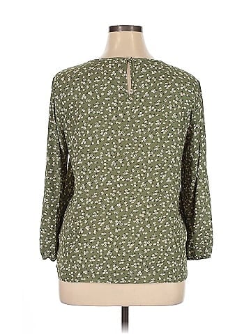 Monday Fun 3/4 Sleeve Blouse (view 2)