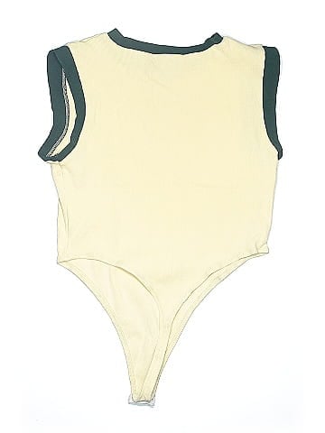 PrettyLittleThing Bodysuit (view 2)