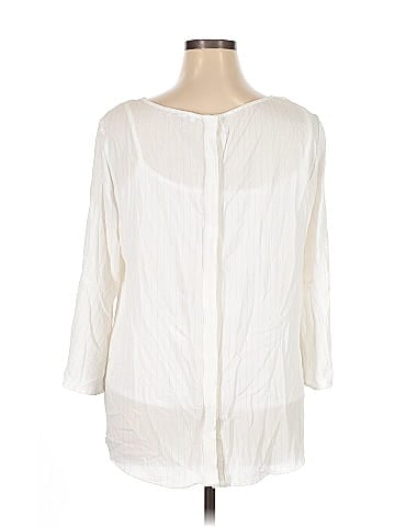 Roz & Ali 3/4 Sleeve Blouse (view 2)