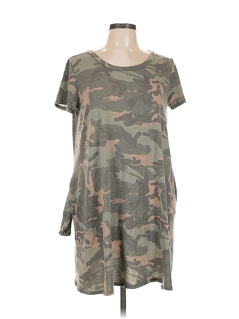 Pre-owned Pink Lily Casual Dress In Gray
