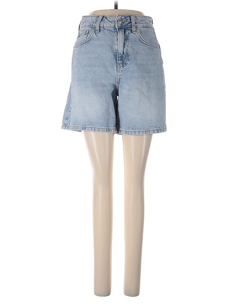 Click to view more detailed imagery on our partner's website Pre-owned Forever 21 Jeans In Blue