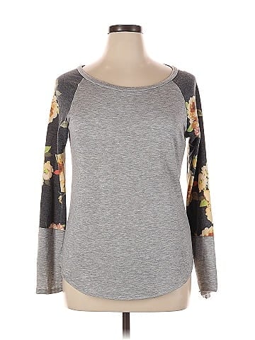Acting Pro 3/4 Sleeve Top (view 1)