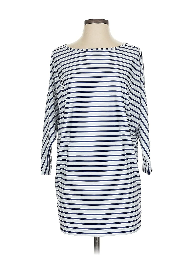 Click to view more detailed imagery on our partner's website Pre-owned Cabana Life 3/4 Sleeve Top Blue Boatneck Tops