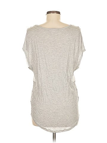 Liz Claiborne Short Sleeve T-Shirt (view 2)