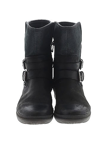 Ugg Boots (view 2)
