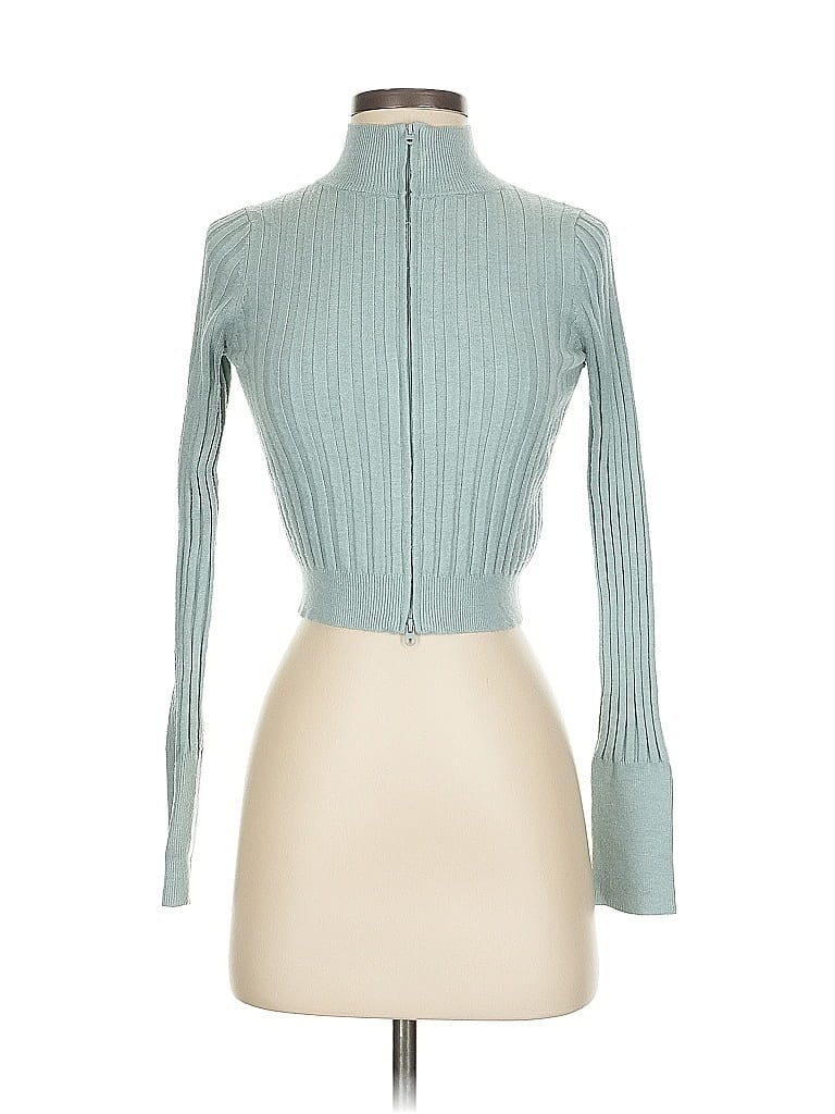 Click to view more detailed imagery on our partner's website Pre-owned Wild Fable Long Sleeve Top Green Turtleneck Tops