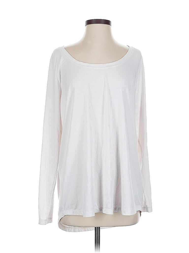Pre-owned Athleta Long Sleeve T-shirt In White