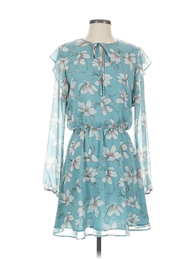 Click to view more detailed imagery on our partner's website Pre-owned Charles Henry Casual Dress In Blue